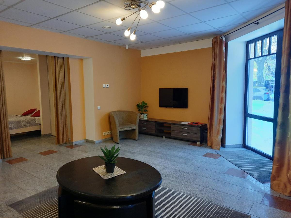 Hotel Pils With Self-Check In Σιγκούλντα Εξωτερικό φωτογραφία